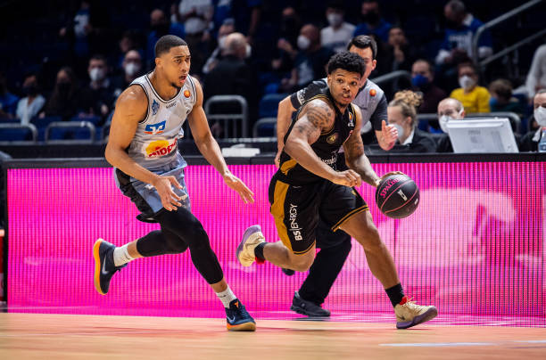 或是通过内 或是通过内