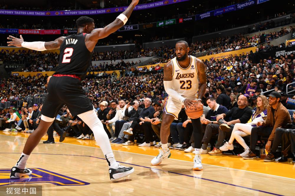 有助于巩固 有助于巩固