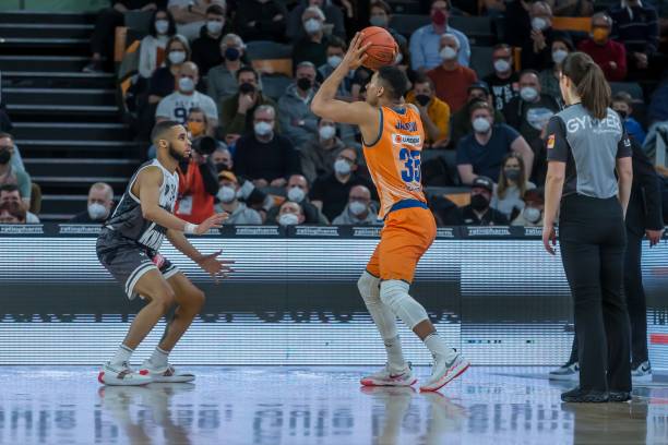 继续用自己 继续用自己